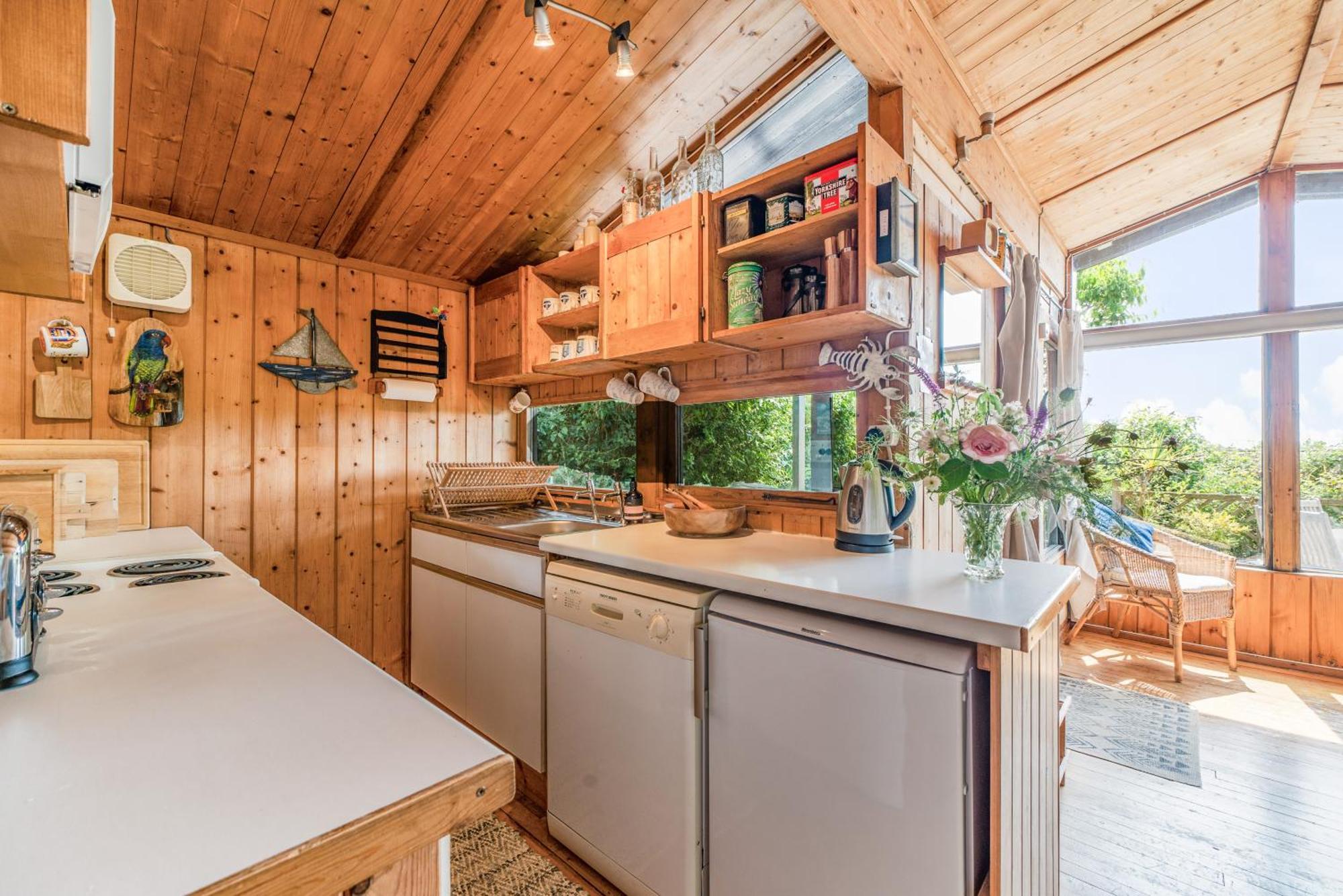 Scandinavian Style Lodge In Rock Wadebridge Bagian luar foto