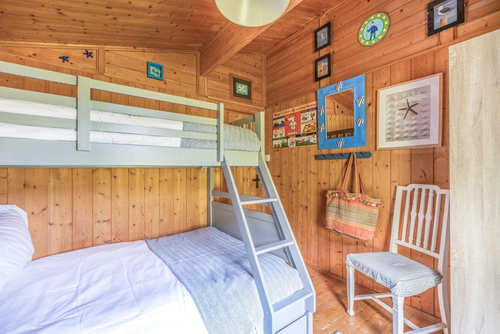Scandinavian Style Lodge In Rock Wadebridge Bagian luar foto