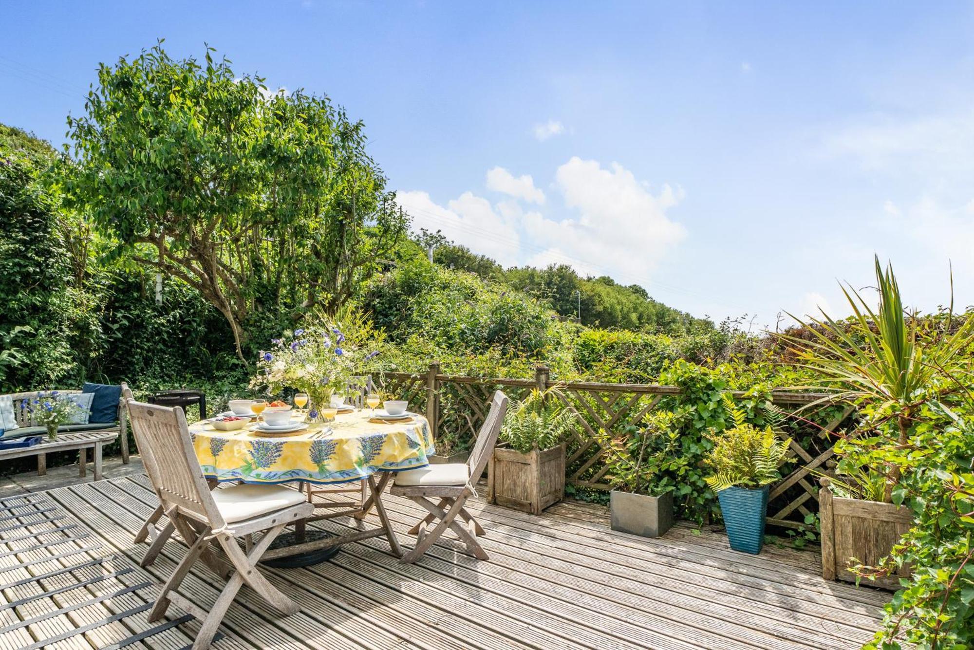 Scandinavian Style Lodge In Rock Wadebridge Bagian luar foto