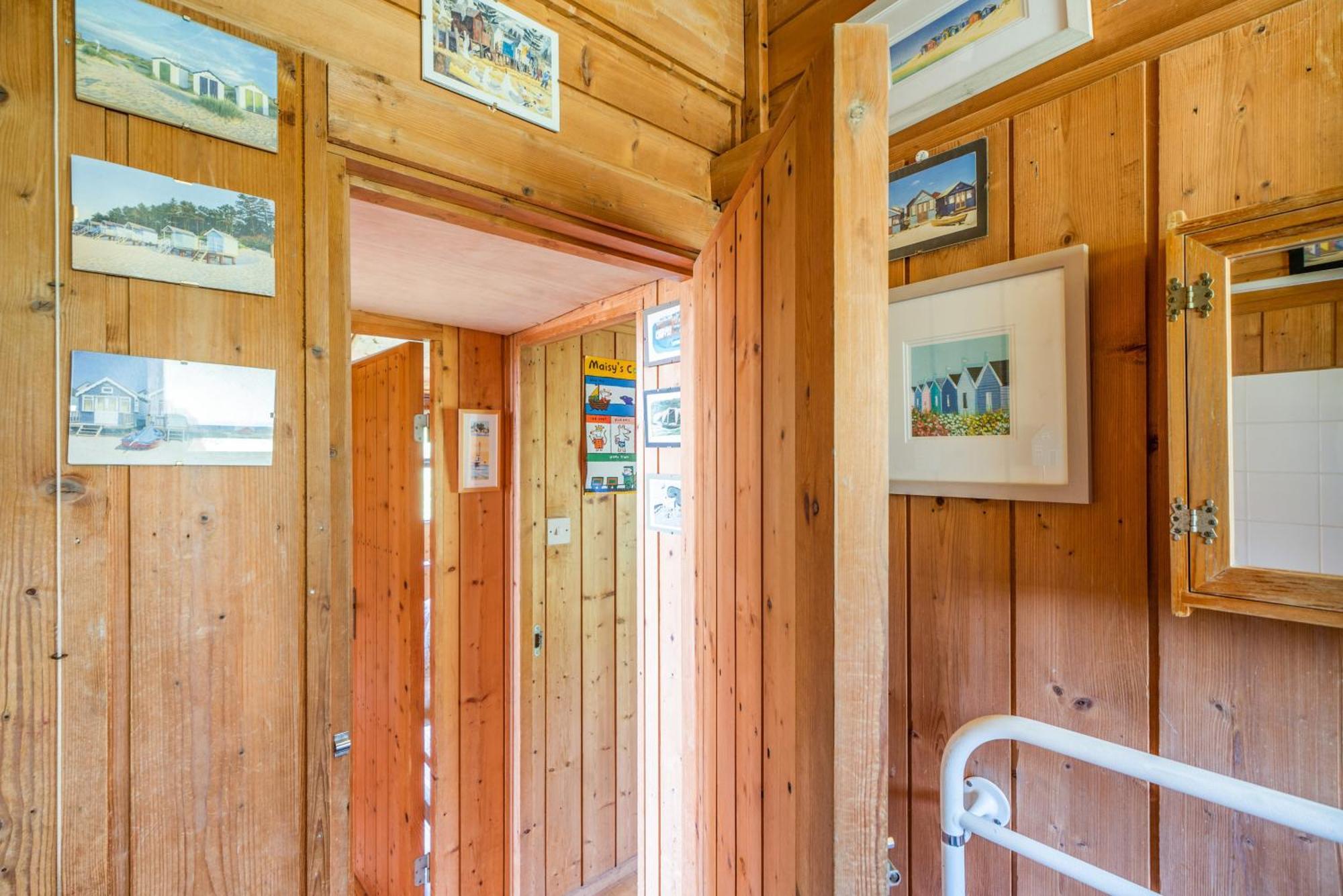 Scandinavian Style Lodge In Rock Wadebridge Bagian luar foto